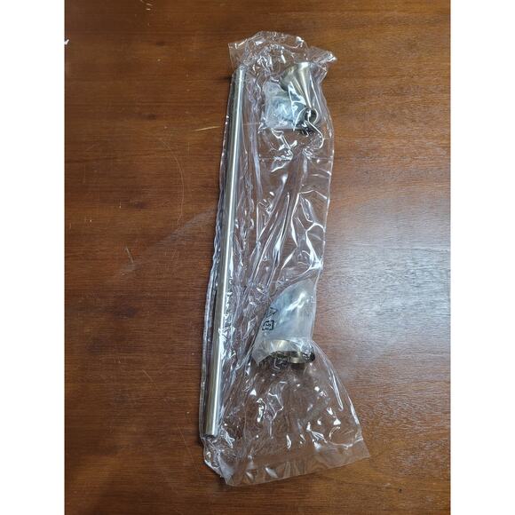 BWE Traditional 18 in. Brushed Nickel Wall Mounted Towel Bar - Picture 2 of 2